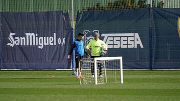 12/02/20 MALAGA ENTRENAMIENTO
PELLICER HABLA CON JUANPI