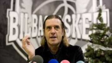 Arrinda pide 800.000 euros y dimite el vicepresidente