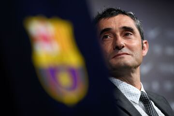 Barcelona's new coach Ernesto Valverde looks on as he gives a press conference during his official presentation in Barcelona