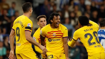 Soccer Football - LaLiga - Espanyol v Barcelona - RCDE Stadium, Cornella de Llobregat, Spain - May 14, 2023 FC Barcelona's Jules Kounde celebrates scoring their fourth goal with Robert Lewandowski, Gavi and Alex Balde REUTERS/Albert Gea