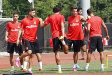 Sesión de entrenamiento del equipo colchonero en Shanghái. 