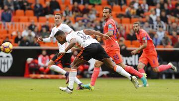 Nani, durante una acci&oacute;n del Valencia-Granada.