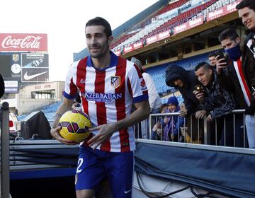 Villarreal: 2006-15 Atlético de Madrid: 2015