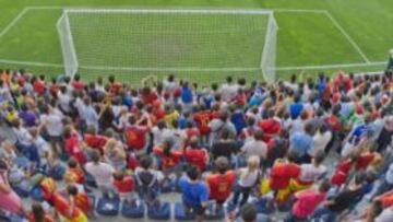<b>LLENO PARA VER EL ENTRENAMIENTO. </b>Los internacionales se ejercitaron bajo un ambiente impresionante, con miles de aficionados en las gradas de Pasarón.