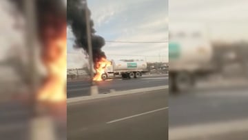 Se incendia pipa de Pemex en Tijuana: Qué paso, heridos y últimas noticias