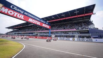 Recta y tribuna de mete del circuito de Buriram que llegar&aacute; a MotoGP en 2018.