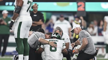 MetLife Stadium in New York has seen 17 very serious injuries in just three seasons. Artificial grass could be one of the main causes.