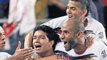 <b>EXPECTACIÓN. </b>El acuerdo entre ambas empresas desbloquearía la emisión del Barcelona-Sevilla.