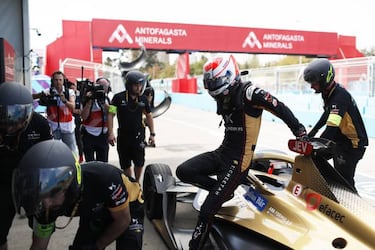 "Aqu¨ª ning¨²n equipo te asegura ganar y te pueden derrotar pilotos que la gente ni conoce"