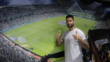 Willian José posa para AS.