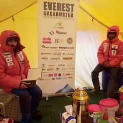 Txikon instala el campo base del Everest más cerca de la cima