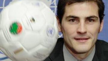 <strong>IKER CASILLAS.</strong>