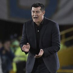 Almirón: "Soy optimista con mi licencia, es un tema burocrático"