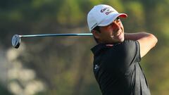 Felipe Aguilar remonta y finaliza 27° en Dubai