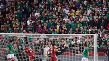   Guillermo Ochoa of Mexico receives goal 1-2 of Mexico during the game Mexican National Team (Mexico) vs Colombia, the friendly match in preparation for the FIFA World Cup Qatar 2022 at Levis Stadium, on September 27, 2022.

<br><br>

 Guillermo Ochoa de Mexico recibe gol 2-3 durante el partido Seleccion Mexicana (Mexico) vs Colombia, amistoso de preparacion rumbo a la Copa Mundial de la FIFA Qatar 2022, en el Estadio Levis, el 27 de septiembre de 2022.