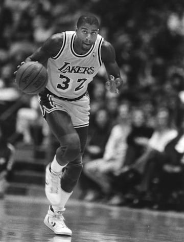 Jugó en Los Angeles Lakers (1979-1991) y después regresaría un breve plazo de tiempo en 1996. Fue cinco veces campeón de la NBA, consiguió tres veces el MVP (1987, 1989 y 1990), fue elegido en 9 ocasiones en el mejor quinteto de la liga y participó doce veces en los All Star.