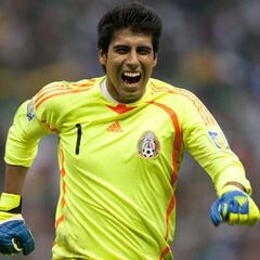 LA Galaxy sign Mexican goalkeeper Richard Sánchez