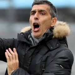 El consejo del Levante se reúne para decidir el futuro de Muñiz