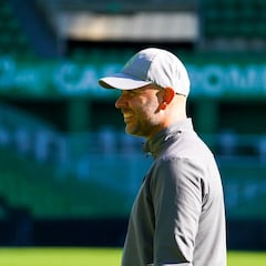 José Alberto: “Arana es el que va a decidir si ya entra en la convocatoria”