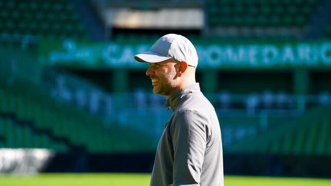 José Alberto: “Arana es el que va a decidir si ya entra en la convocatoria”