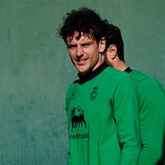 “Hay que ser muy cuidadosos al atacar, el Burgos te penaliza mucho tras pérdida”