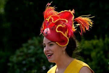 D¨ªa de estreno en el hip¨®dromo de Ascot, ciudad al sur de Inglaterra, donde se celebra la tradicional y pintoresca carrera de caballos con la presencia de la familia real brit¨¢nica.