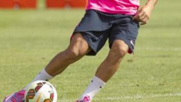 MONTOYA EN EL ENTRENAMIENTO DEL FC BARCELONA