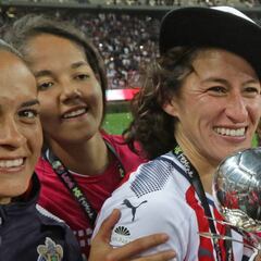 Tania Morales y el título: “Es el fruto de una vida de lucha”