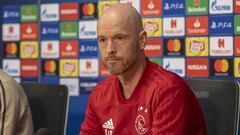 Erik Ten Haag, entrenador del Ajax