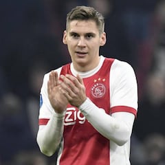 Caparrós se fija en el austriaco Wöber para la defensa