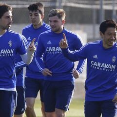 Trayectorias opuestas