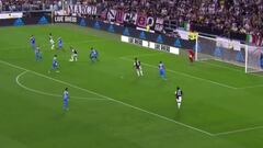 El golazo de Higuaín que desafía a la estética del fútbol