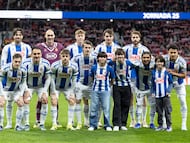 21/02/26 PARTIDO PRIMERA DIVISION
ATLETICO DE MADRID - RCD ESPANYOL
EQUIPO ONCE FORMACION CON NIÑOS
