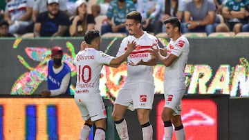 Ian Gonzalez celebrates his goal 0-1 of Toluca during the game Leon vs Toluca, corresponding to day 17 of the Torneo Clausura Grita Mexico C22 of Liga BBVA MX, at Nou Camp -Leon- Stadium, on May 01, 2022.
<br><br>
Ian Gonzalez celebra su gol 0-1 de Toluca durante el partido Leon vs Toluca, correspondiente a la jornada 17 del Torneo Clausura Grita Mexico C22 de la Liga BBVA MX, en el Estadio Nou Camp -Leon-, el 01 de Mayo de 2022.