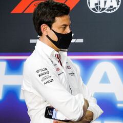 Wolff ve la brecha con Red Bull "grande y difícil de recuperar"