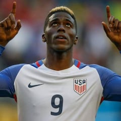 Dave Sarachan convoca 30 jugadores locales para amistoso contra Bosnia