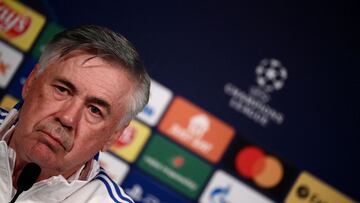 Real Madrid's Italian coach Carlo Ancelotti gives a press conference at the Parc des Princes stadium in Paris on February 14, 2022 on the eve of the UEFA Champions League round of 16 first leg football match between Paris Saint-Germain and Real Madri