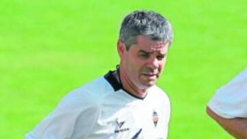 <b>CONTENTO. </b>Amaral está satisfecho con la predisposición de la plantilla esta pretemporada.