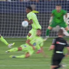 Lalica E.A. Controversias de segundo día en deportes: todas las penalizaciones, descargas y jugadas controvertidas