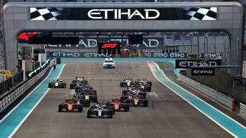 Salida del GP de Abu Dhabi 2020.