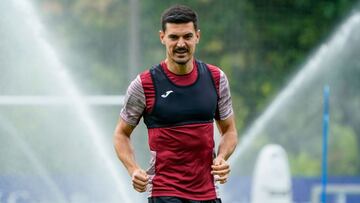 Sergio Álvarez, entrenando en Atxabalpe