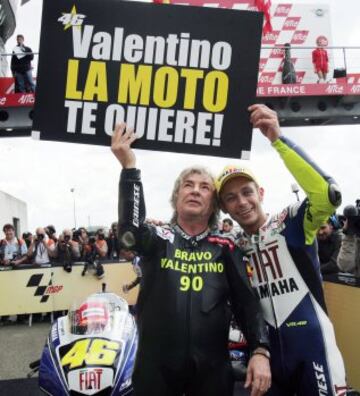 Rossi ha igualado varios records, entre ellos el de 90 victorias en grandes premios que tiene Ángel Nieto. 