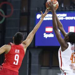 España gana a Canadá y se medirá a Turquía en cuartos