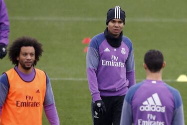 Zidane: "Casemiro will play. We'll see later about Saturday"