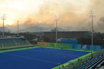 Se declaró un incendio en un área de vegetación próxima al pabellón olímpico, en la zona oeste de Río de Janeiro, muy cerca del pabellón olímpico de tiro.