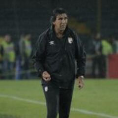 Gustavo Costas: “La hinchada también jugó en Cúcuta”