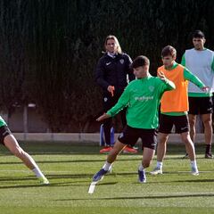 Rodri Mendoza, convocado con la selección española sub-19