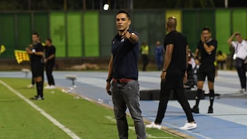 Lucas González en un partido de América de Cali.