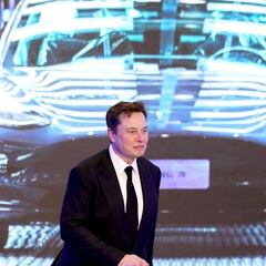 What is Elon Musk net worth? how much money does he make?