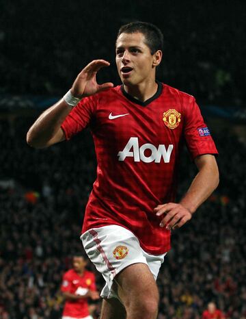 Los 'looks' de Chicharito a lo largo de su carrera